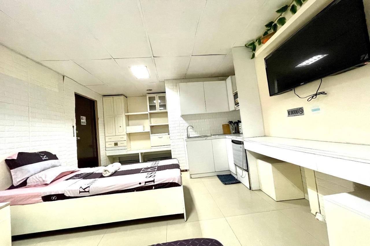 Oyo 910 Sabaidee Suites Mandawe Extérieur photo